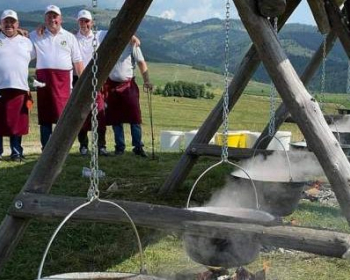 Móricgátiak közreműködésével tartottak agapét Gyergyószentmiklóson